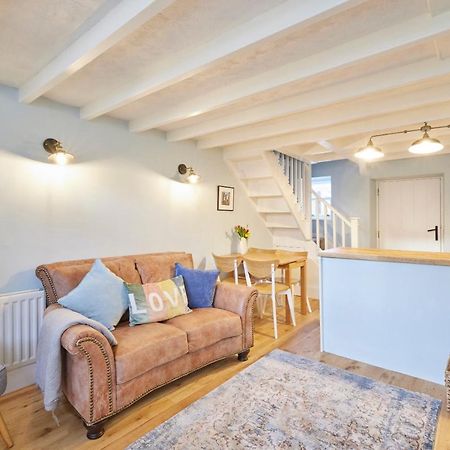 Host & Stay - Honey Cottage Hinderwell Eksteriør bilde