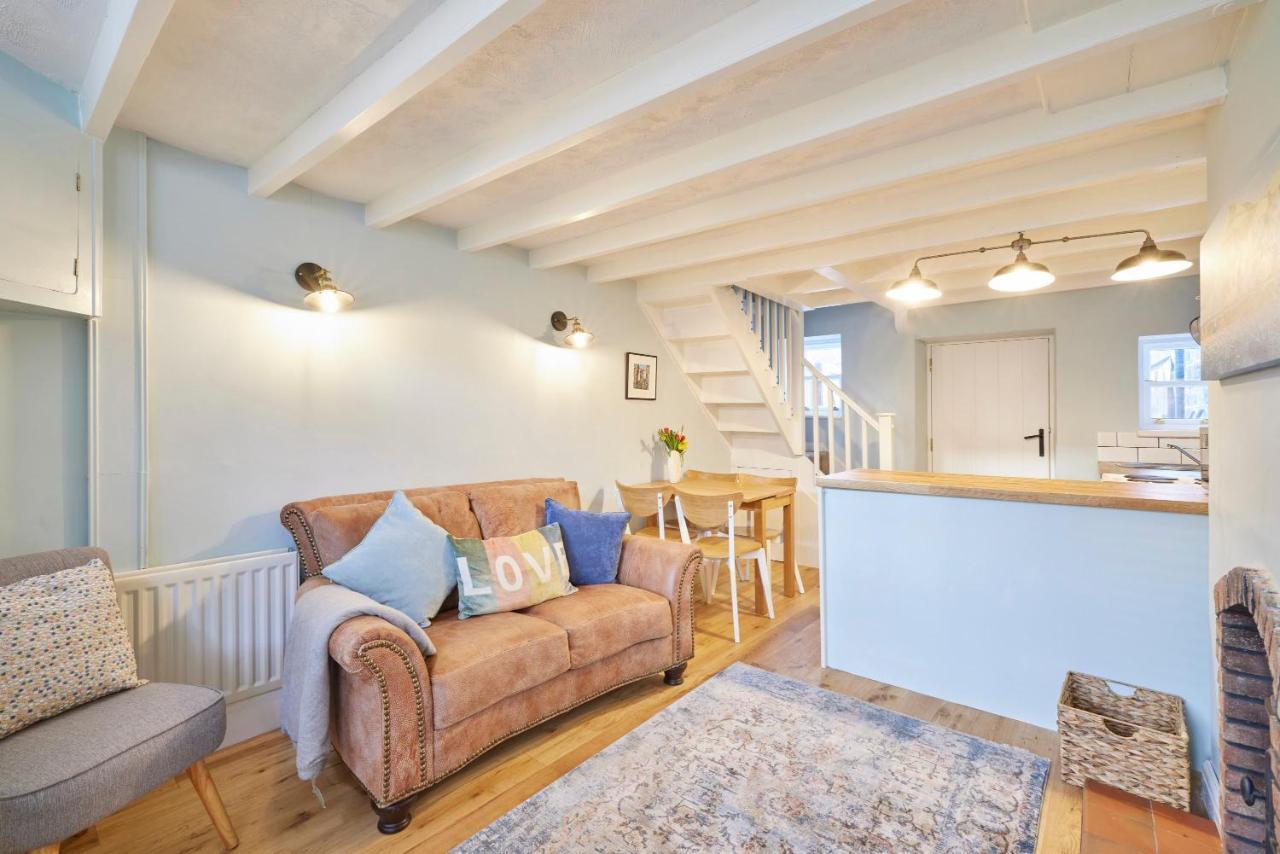 Host & Stay - Honey Cottage Hinderwell Eksteriør bilde